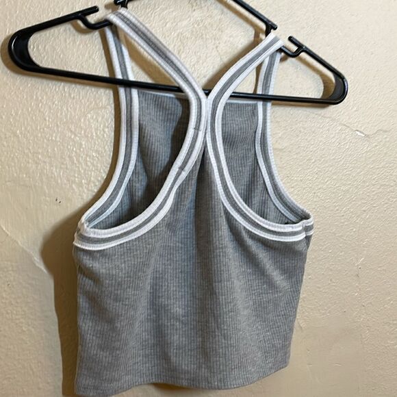 Forever 21 Super-Cropped Racerback Tank Top size Medium - Picture 5 of 7
